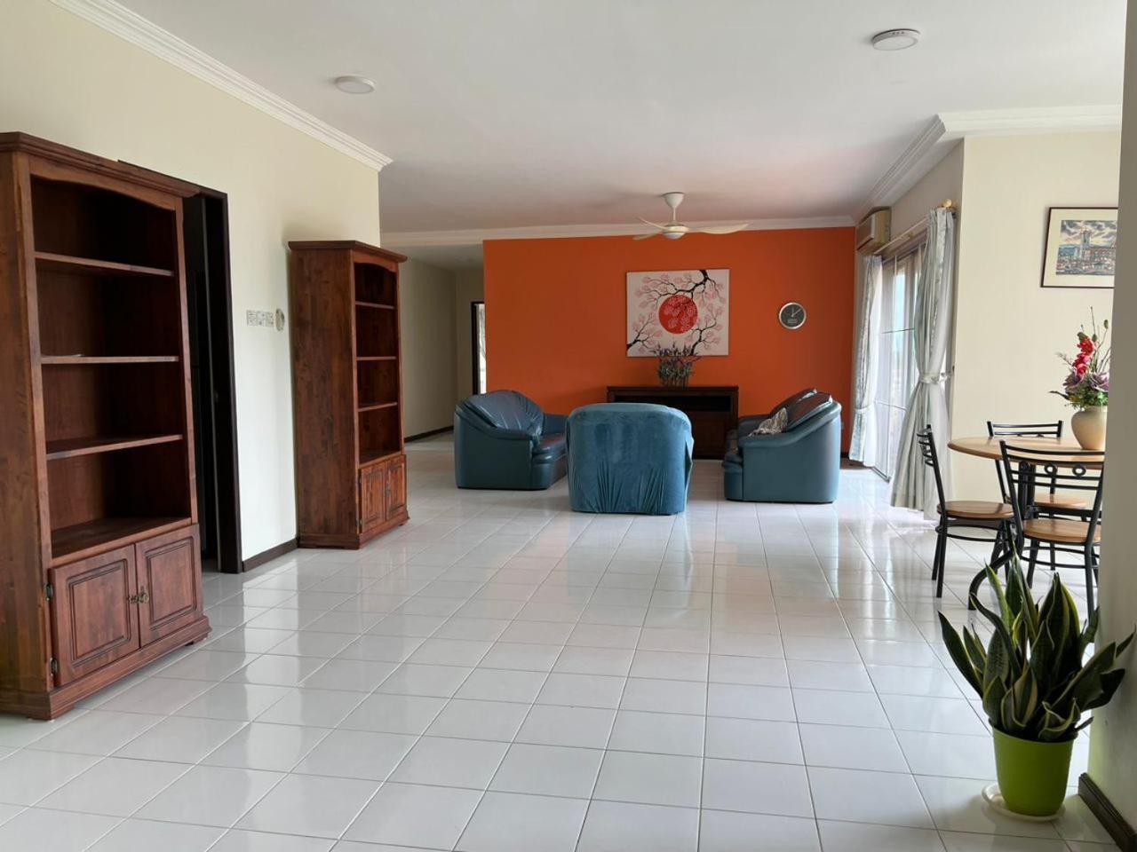 Kasuma Resort Azalea Κουτσίνγκ Εξωτερικό φωτογραφία